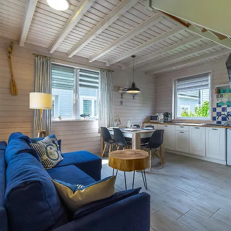 Lodge Morskie Opowiesci